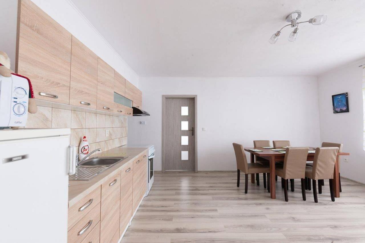 Vila Nikola Králíky Exteriör bild