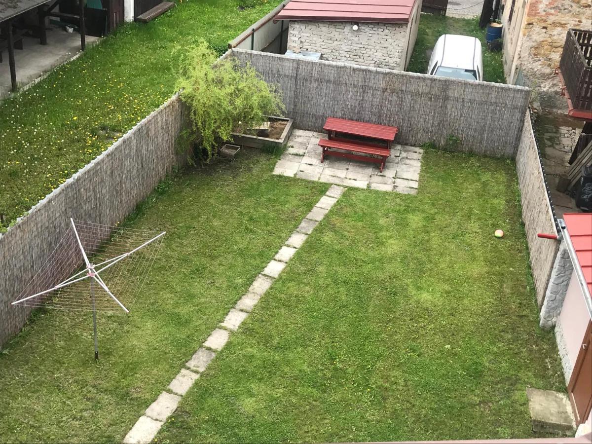 Vila Nikola Králíky Exteriör bild